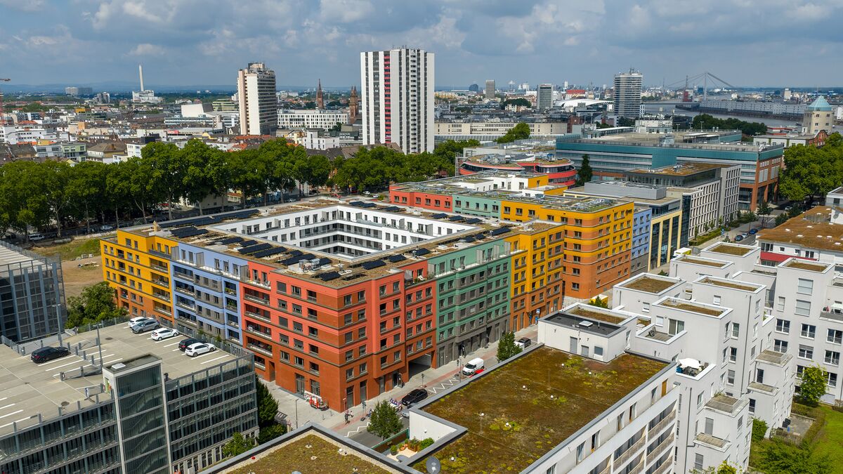 Aerial view of the colourful building in the Ludwigsquartier