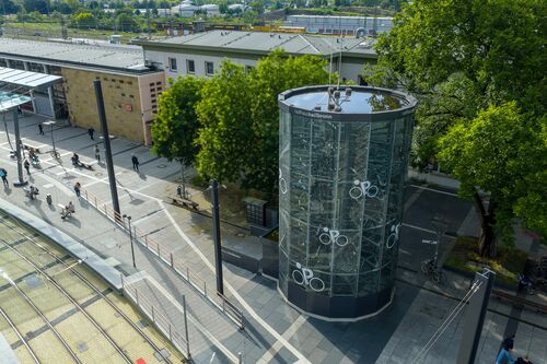Ansicht aus der Luft auf den Bikesafe am Hauptbahnhof in Heilbronn