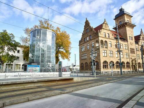 Automatisches Fahrradparksystem am Bahnhof in Heilbronn