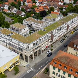 Ansicht aus der Luft auf das gesamte Gelände Quartier am Jagdschloss